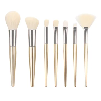 

7 Pcs/1 Set Durable Makeup Brush Kit Comestic Brushes Makeup Tools Comfortable Soft Powder Eyeshadow Brushes for Woman