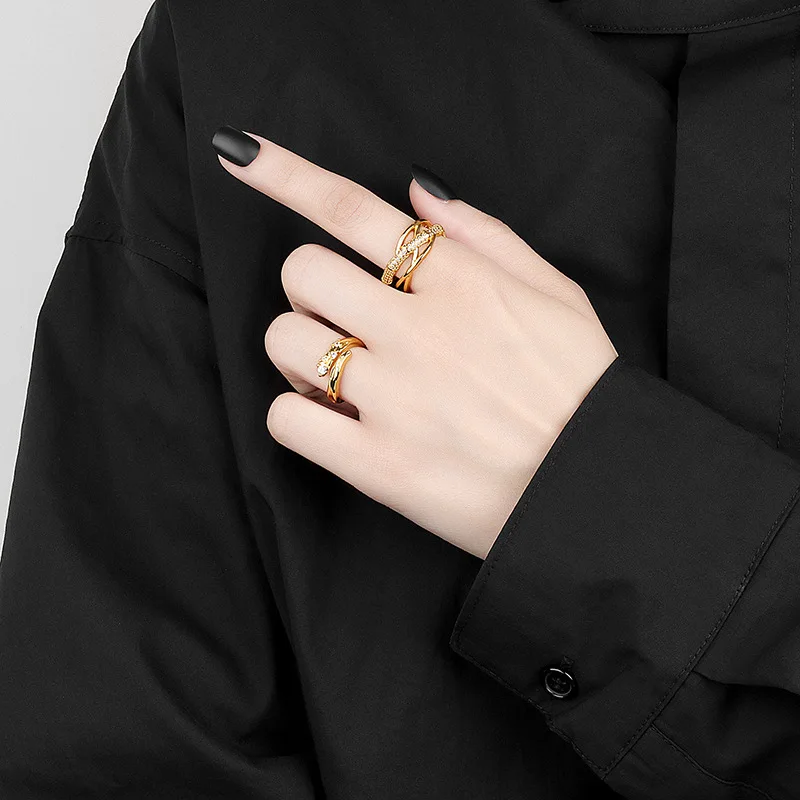 Women Silver Zircon Geometric Rings Twisted