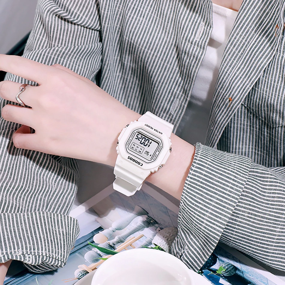 WATCH FOR WOMEN  (20)