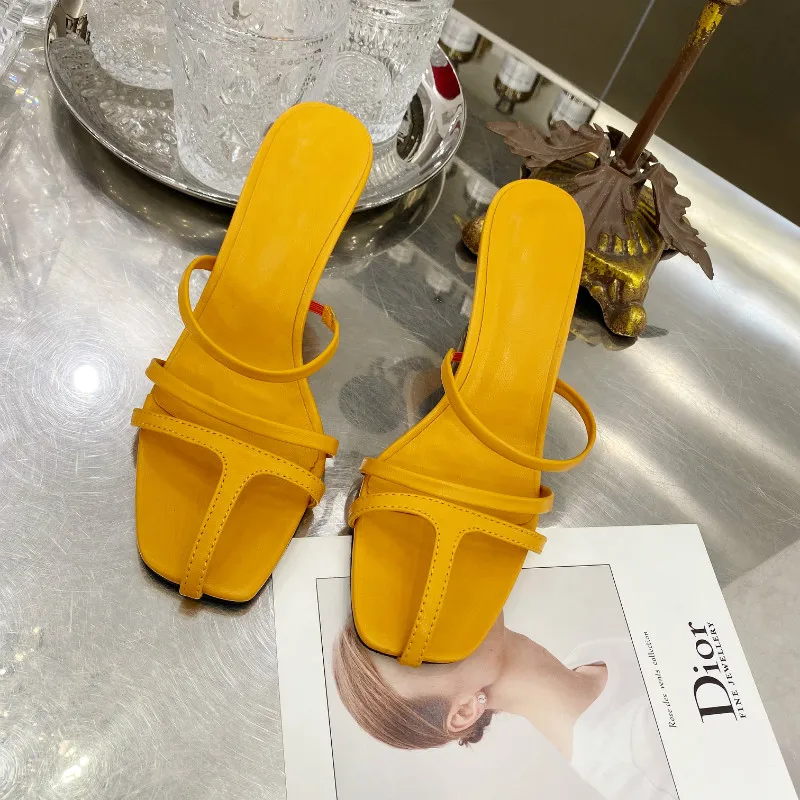 

Vintage Square Toe Slipper Sandals Women Narrow Band Separated Toe Women's Sandals Kitten Heel Designer Shoes Women 844