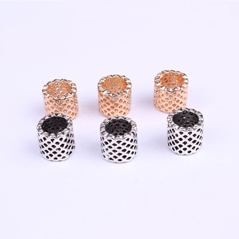 8826783338_662921666