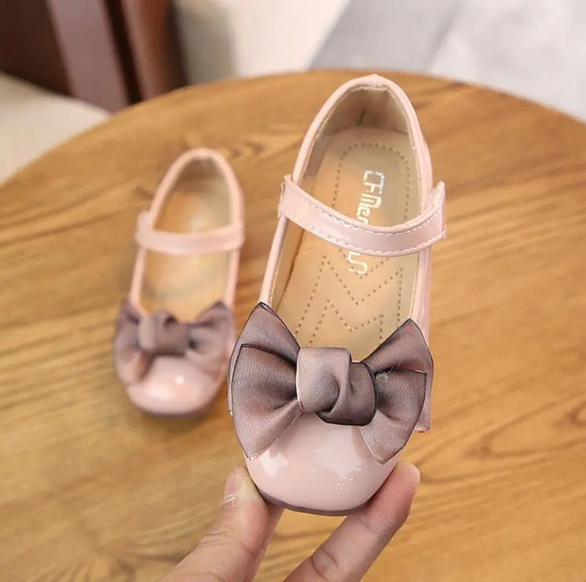 Newest Autumn Girls leather shoes Children girls baby princess bowknot sneakers pearl diamond single shoes Kids dance shoes