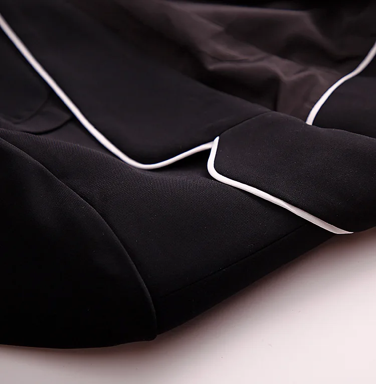 Versitile модные~ осень Стиль Slim Fit для похудения пижамы-Стиль контраст Цвет кромка, комплект состоит из ленты для волос, пальто с длинными рукавами и принтом топы Для женщин