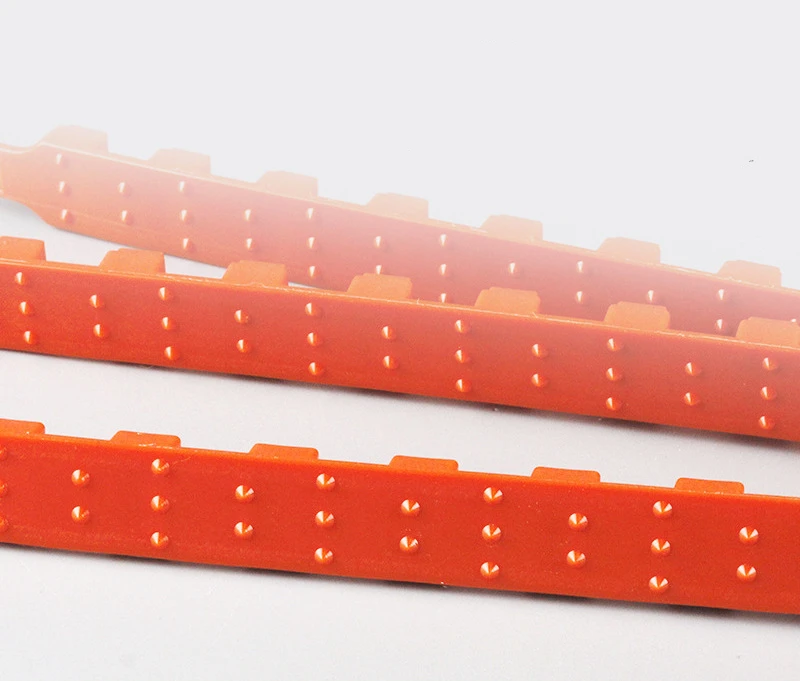 9932489157_1309383523