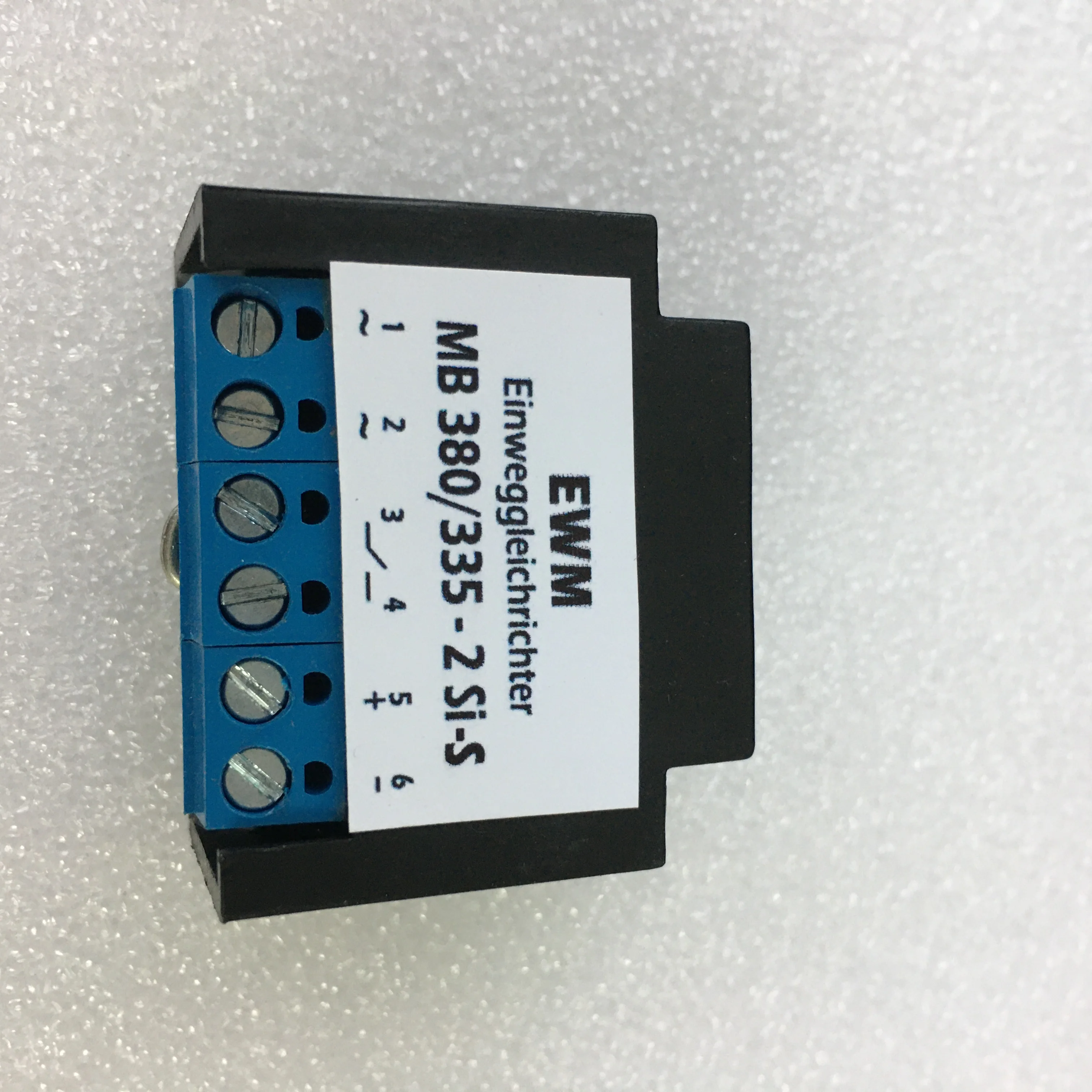 Модель выпрямителя BLK-99/170V вход AC220/380V выход DC99/170V | Безопасность и защита