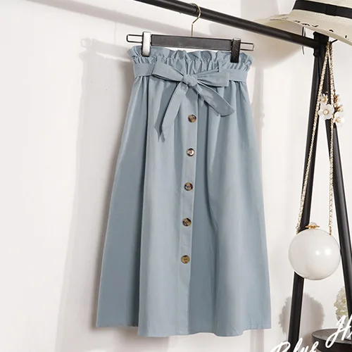 Летние Осенние юбки женские миди до колена корейские на элегантных кнопках Высокая талия юбка Женская Повседневная плиссированная школьная юбка - Цвет: Sky Blue