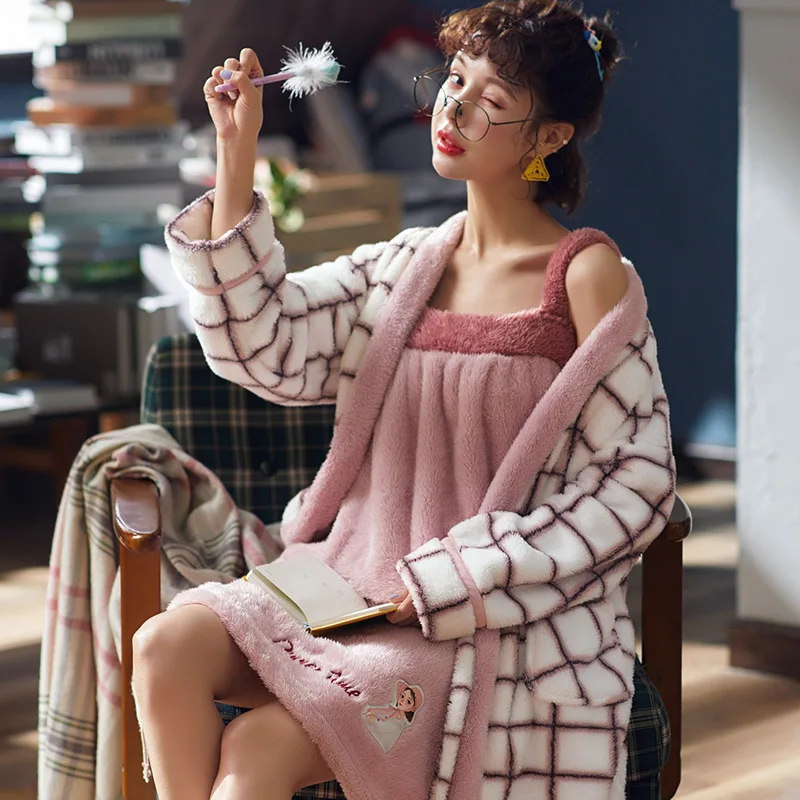 

Pajamas Women's Autumn & Winter Coral Velvet Winter Style Flannel Thick plus Velvet Tracksuit Spring And Autumn WOMEN'S Suit