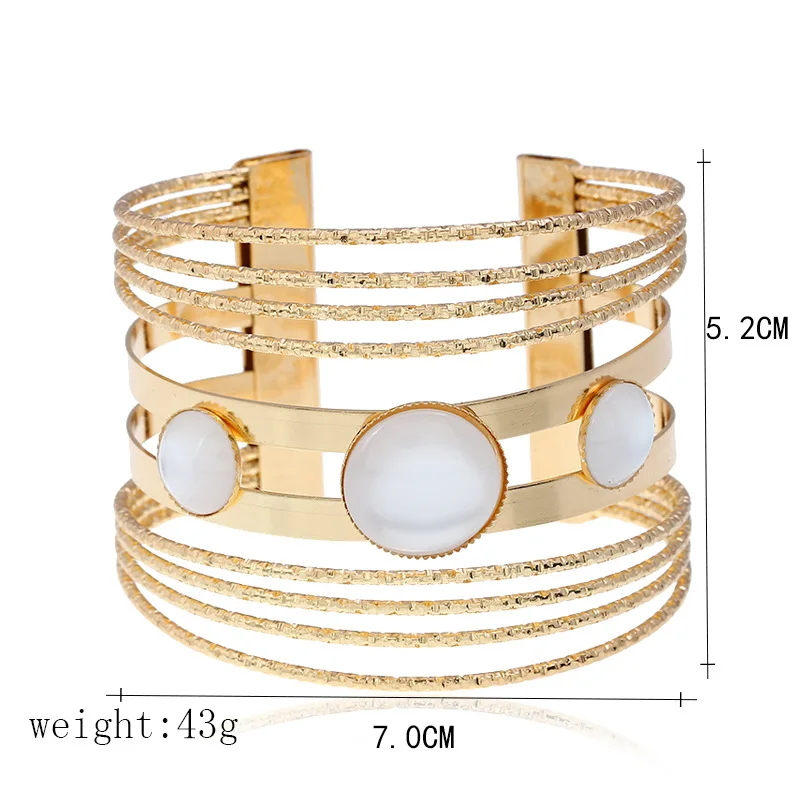 11099438066_1718038248