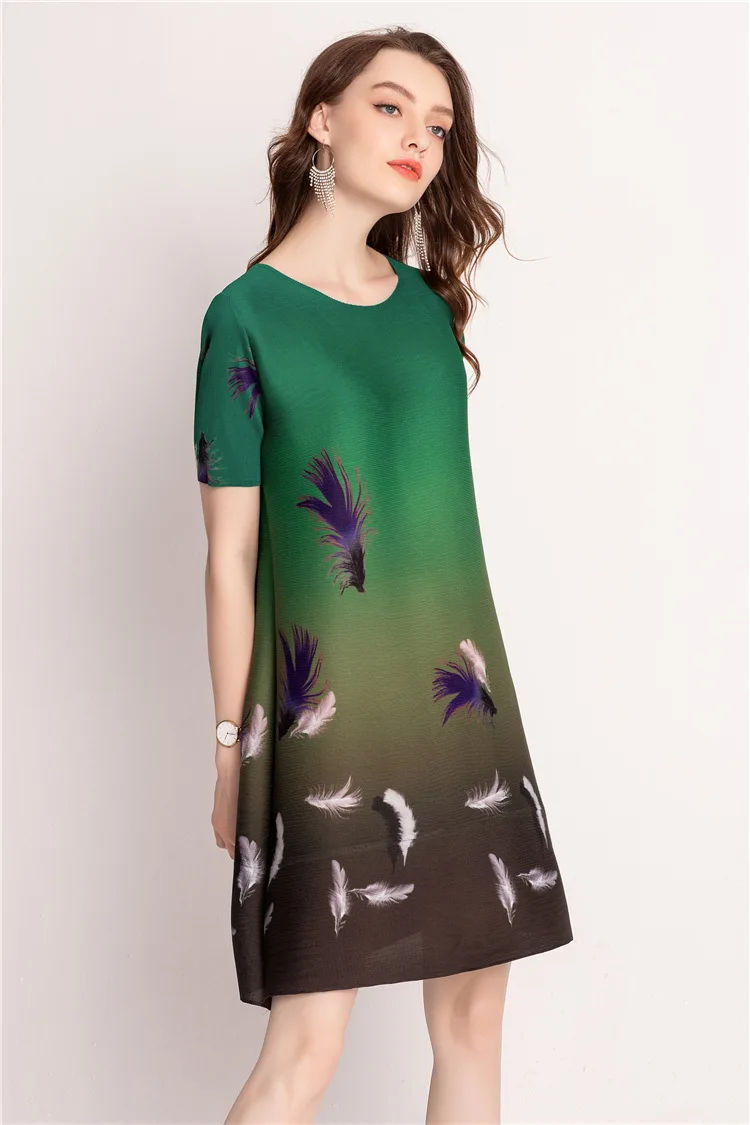 Digital feather dress summer fashion women's pleated elastic dress MIYAKE pleats please dress free shipping