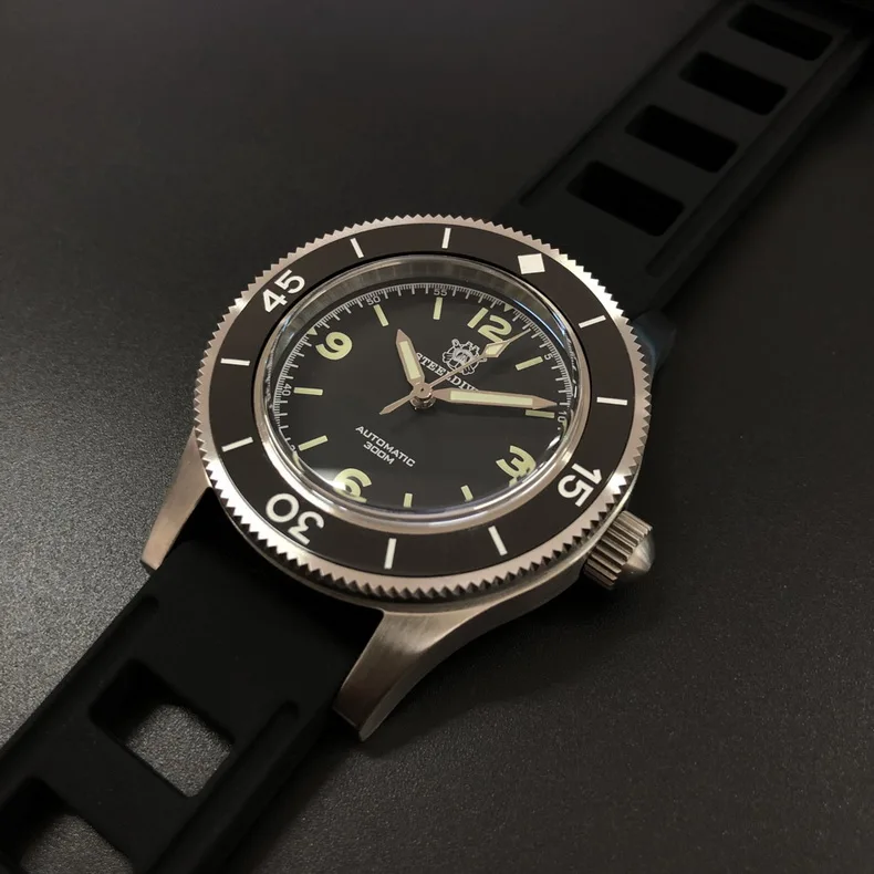 steeldive watch 65