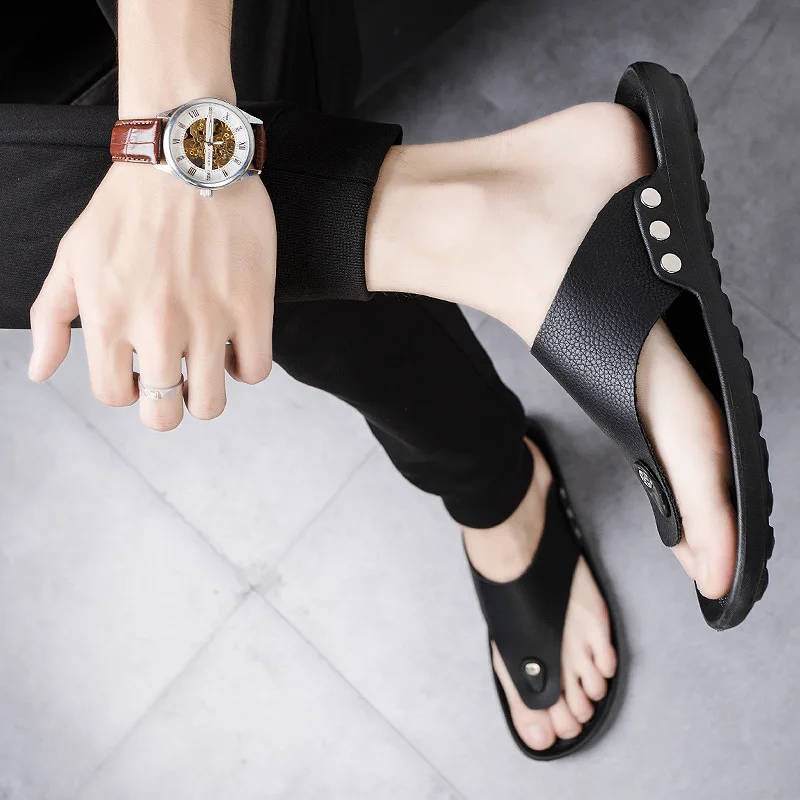 

Sandals Men's Summer 2019 New Style Sandals Split Toe Rome Slipper-Style Simple Flip-flops Men's