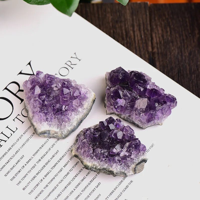 

1pc Natural Amethyst Crystal Reiki teeth Healing Rock Mineral Specimen Raw Crystals Energy Stone Home Decoration Souvenir