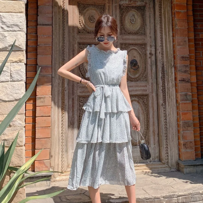 

Photo Shoot CHIC Pastoral Style White Polka Dot Mid-length Frilled Collar Sleeveless Waist Hugging Lace-up Cake Dress Women's