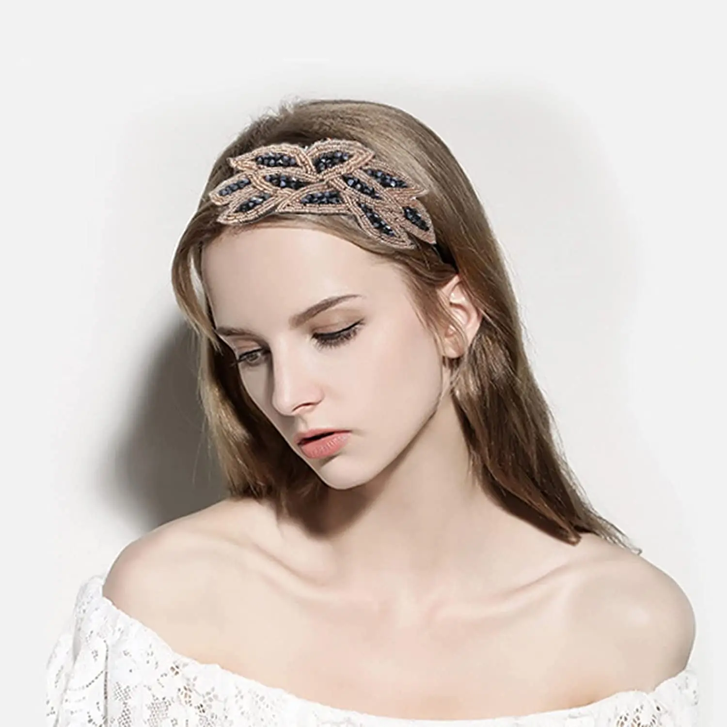 Рисунок 3 - Повязка на голову для женщин