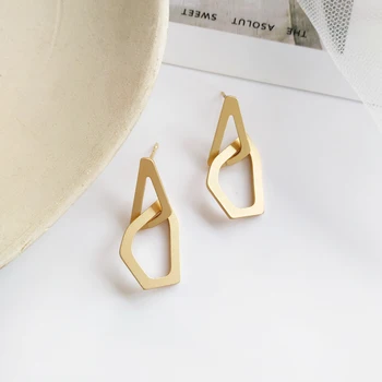 

Female Needle Irregular Triangle Ear Pendant Racket Earrings S925 Silvery Metal Temperament Fashion All-match Ear Stud Wholesale