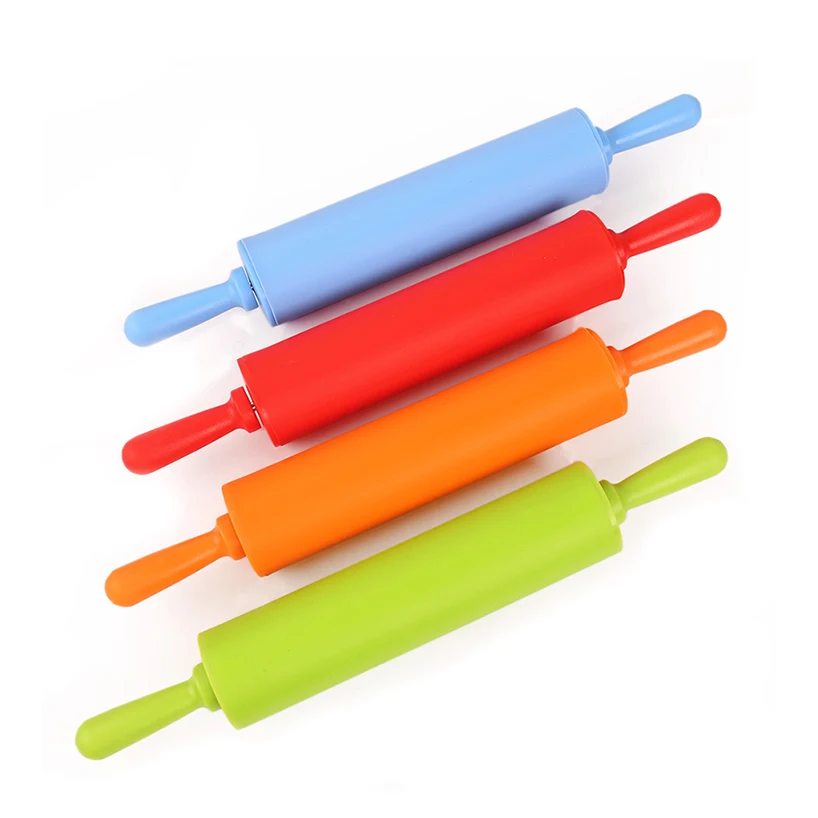 4381143703_208837996