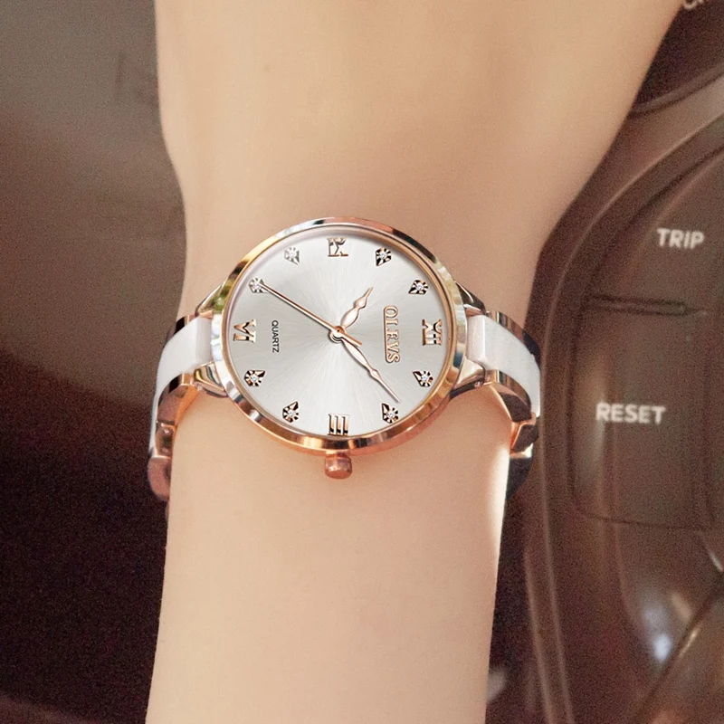 

OLEVS Gorgeous Quartz Watch Ladies Luxury Dial Case Watch Rhinestone Ceramic Strap Ladies Watch