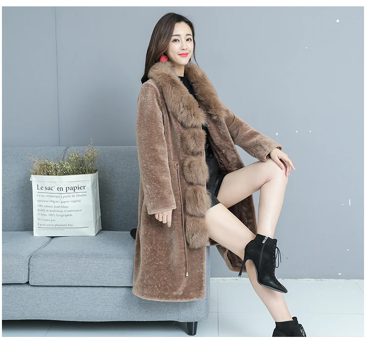Real shot brand simple temperament plue size women's Thick Warm Fur Overcoat collar Merino Sheep Fur coat