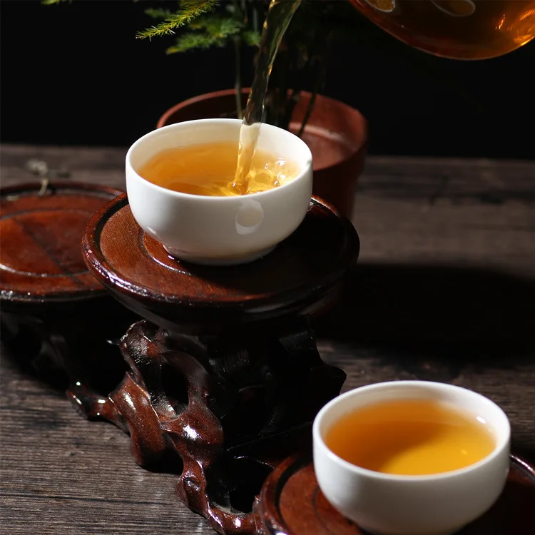 Исландский ПУ-эр чай 357g семи-жмых чай пользуется популярностью в высшего сорта Yunnan Исландия Gushu Laozhai чай торт