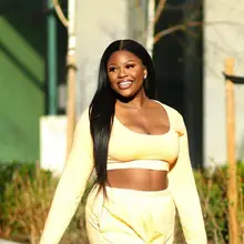 Nabeauty-Peluca de cabello humano con encaje frontal en T para mujeres negras, postizo de encaje transparente con reflejos marrón, nudos blanqueados, Remy