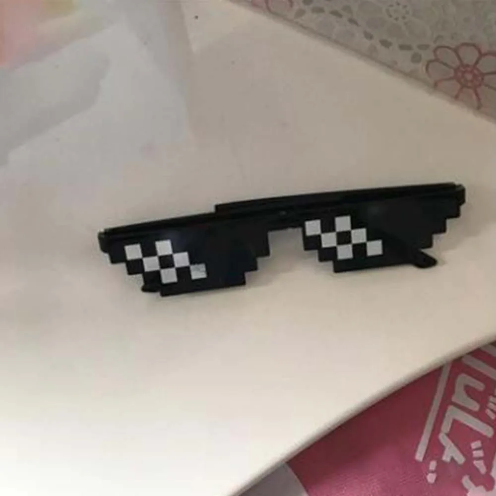 New Mosaic Sunglasses Trick Toy Thug Life Glasses Deal With It Glasses Pixel Women Men Black Mosaic Sunglasses Funny toy