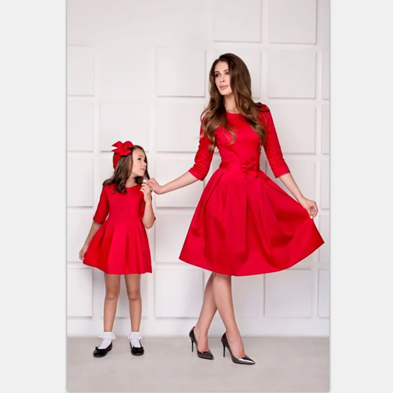 Рождественская семейная одежда для мамы и ребенка; платье для маленьких девочек; платья для мамы и дочки; одежда для семьи с пятью рукавами