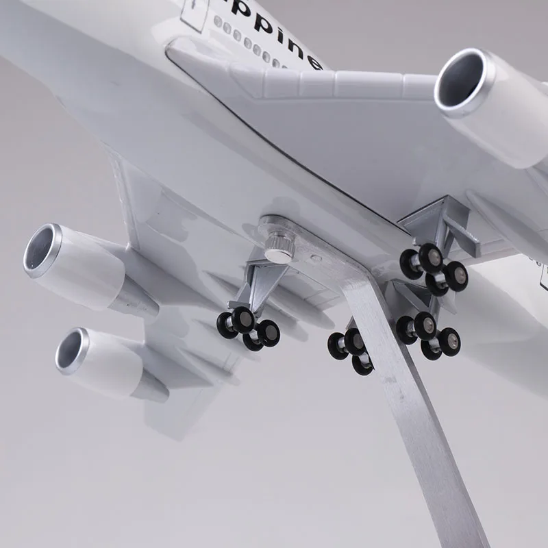 47 см Boeing 747 B747 модель филиппинские авиалинии с шасси колеса огни смолы самолет коллекционная игрушка