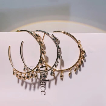 

HIBRIDE Top New Fashion Cubic Zirconia Hoop Earrings Crystal Better Round Earrings for Women Gifts aros de moda 2019 E-541