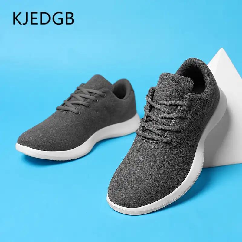 gray trainers mens