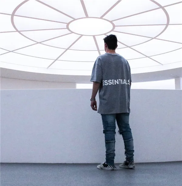 10968298227_2135436081
