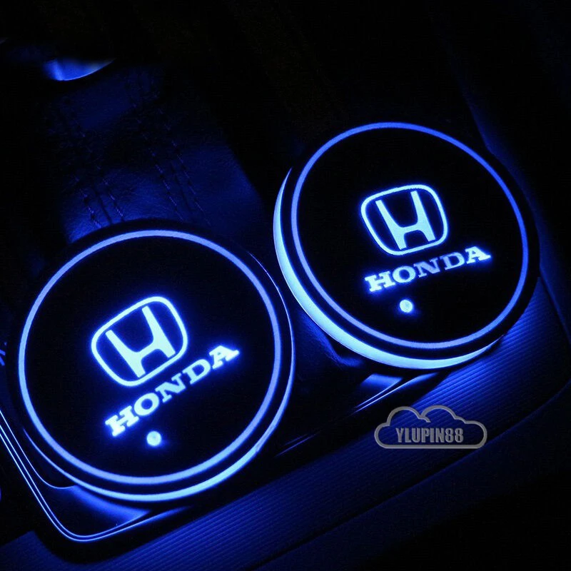 

2pcs Fashion Car Styling Car led Luminous Logo Light LED Cup Drink Holder Anti Slip For Hondas Fiesta Ecosport Car Accessories