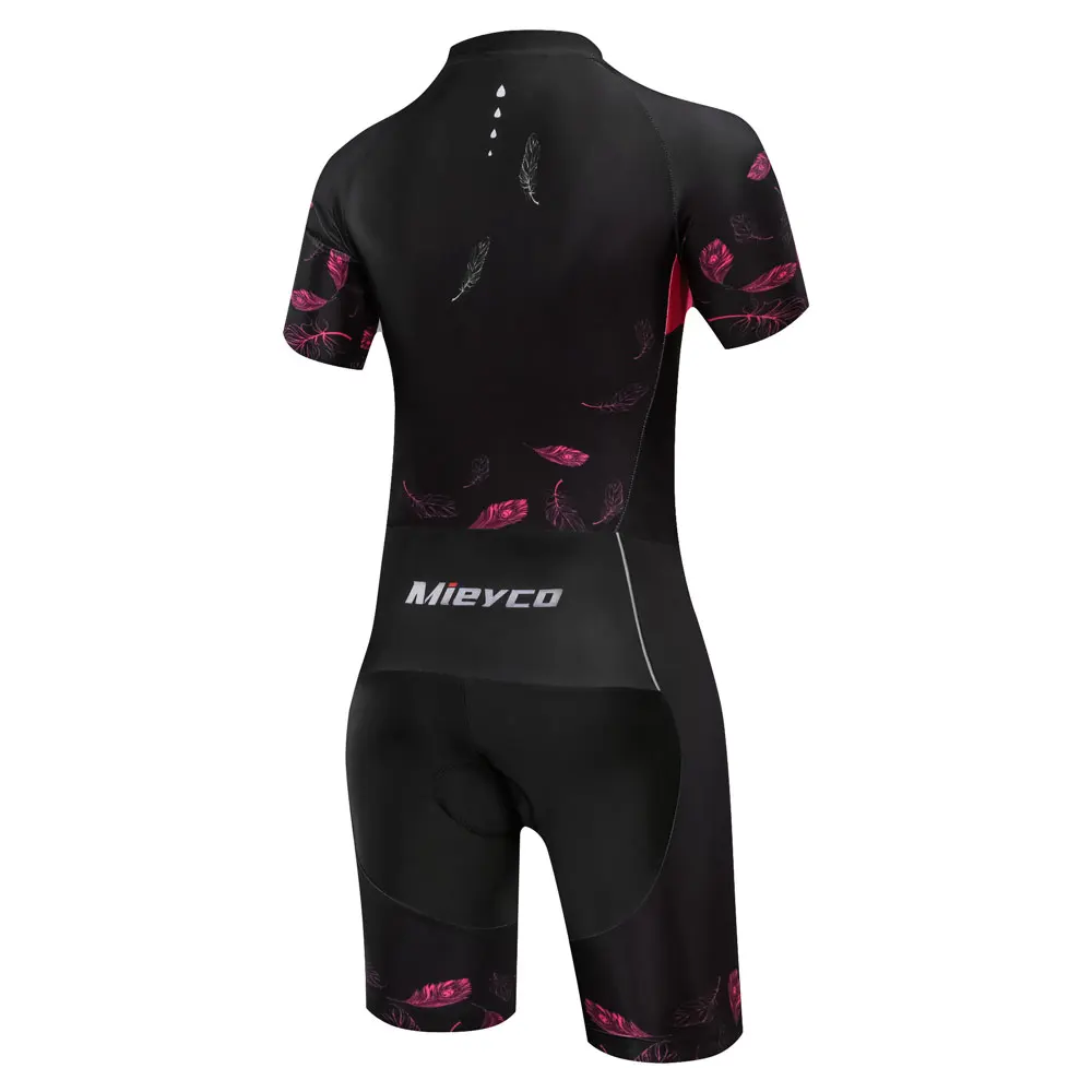 Women`s triathlon suit