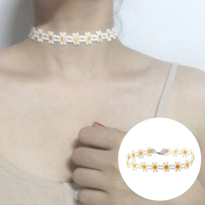 

New Girls Ladies Simple Sweet Necklace Fashion Casual Lace Handmade Woven Collar Hot Sale Necklace For Women 2019