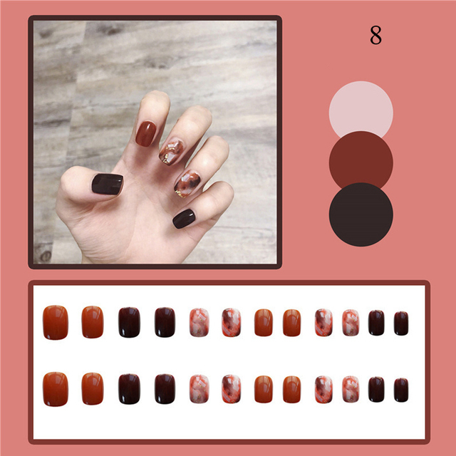Nails Art Nail Tips Press on False with Designs Set Full Cover Artificial Short Packaging Kiss Display Clear Tipsy Stick