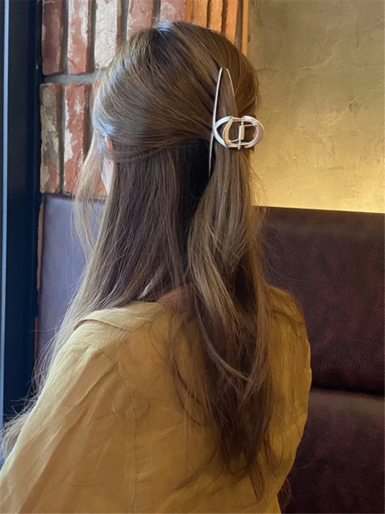 Exaggerated large matte metal hair clip European and American style hair clip headdress Women head clamp hair accessory hair clip hair headdress