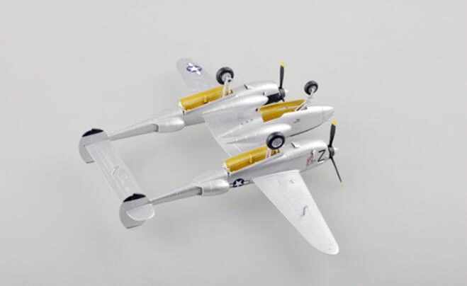 Трубач 1: 72 Второй мировой войны Американский P-38 истребитель 36432 Готовая модель продукта