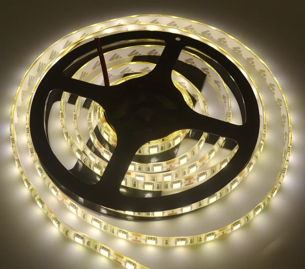 5 м 300LED 5050 SMD LED flexible strip белый RGB Красный Зеленый Синий Желтый Не водонепроницаемыйпартии свет книга свет ночного лампа настольная лампа - Испускаемый цвет: Тёплый белый