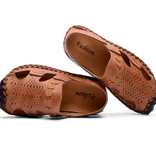 Красивые летние мужские сандалии из натуральной кожи, обувь для вождения отдыха, мужская пляжная обувь, прошитая повседневная обувь без шнуровки с ремешком на щиколотке