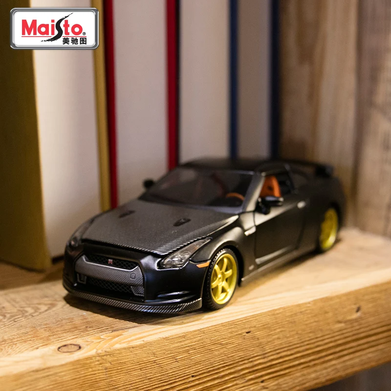 Спортивный автомобиль Maisto 1:24 Nissan GTR модель автомобиля из сплава имитация