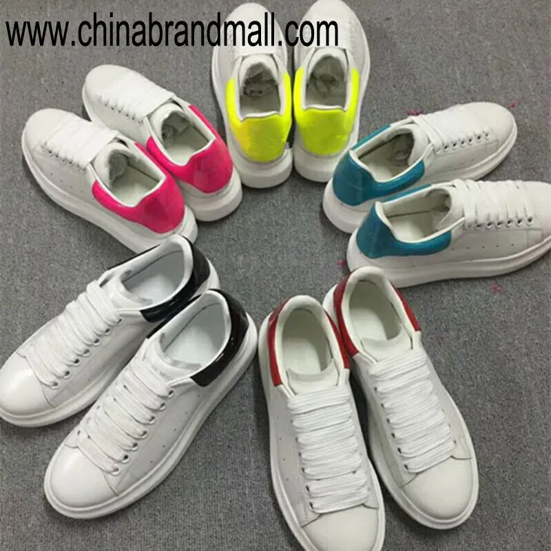 

Hot Casual Lace Up Flats Platfoem Shoes Women Couple White Shoes Mixed Color Comfortable walking Footwear woman Shoes