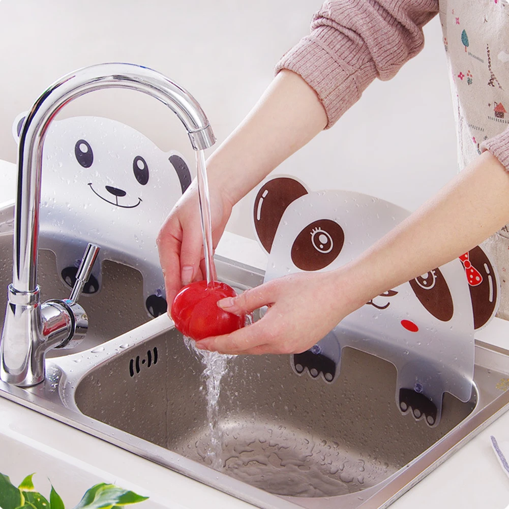 High Quality Plastic Kitchen Tool Translucent Sink Water Splash Proof Retaining Plate Attached Sucker Impermeable Baffle Plates