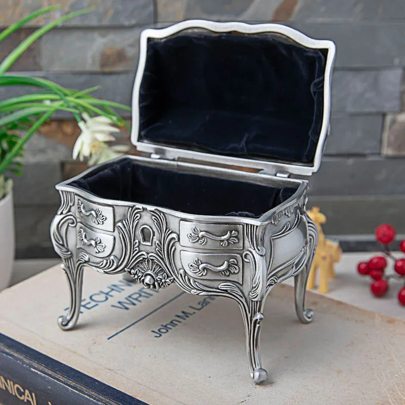 Creative European-style retro tall jewelry storage box Exquisite Princess wedding birthday gift jewelry box