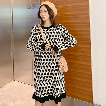 

2019 autumn and winter new maternity dress knit Korean version of pregnant women dress loose large size skirt pregnancy