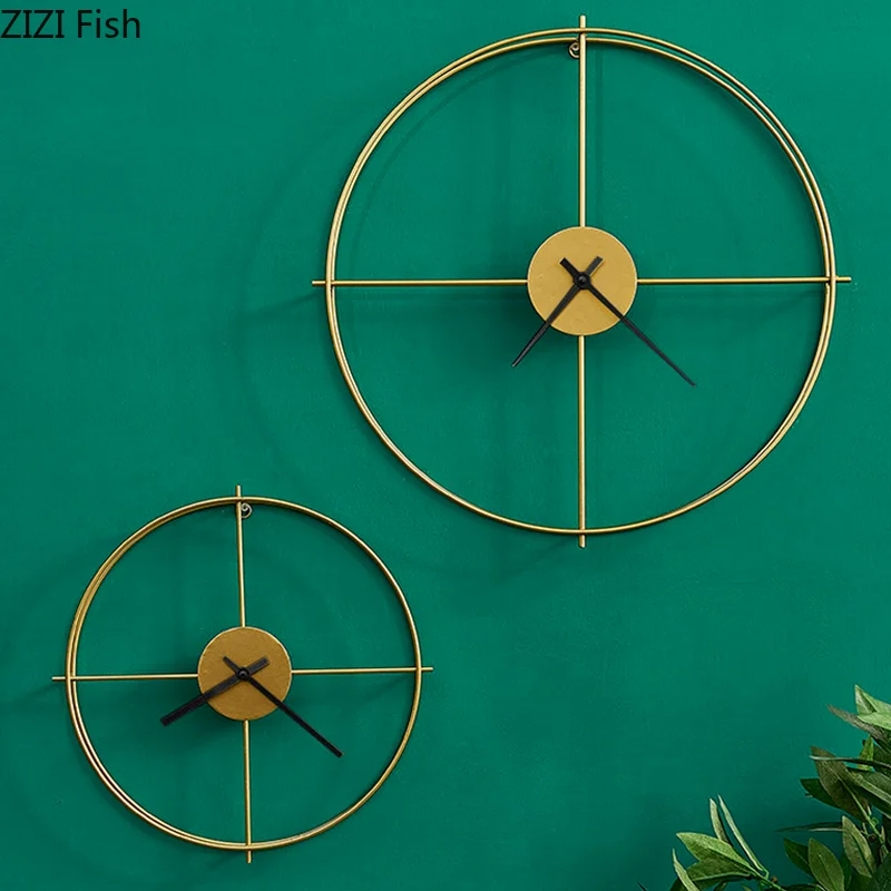 EuropeanstyleCircularHollowMetalWallClockBedroomRoomDecoration