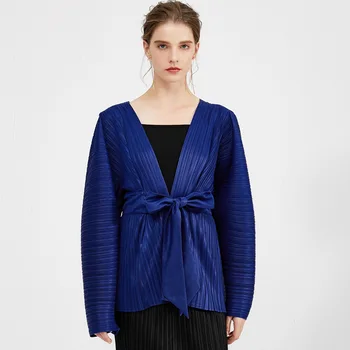 

Plus Size Jacket Women 2020 Spring Elastic Loose Miyake Pleated V-Neck Long Sleeved Lace-up Waist Belt Casual Cardigan Female