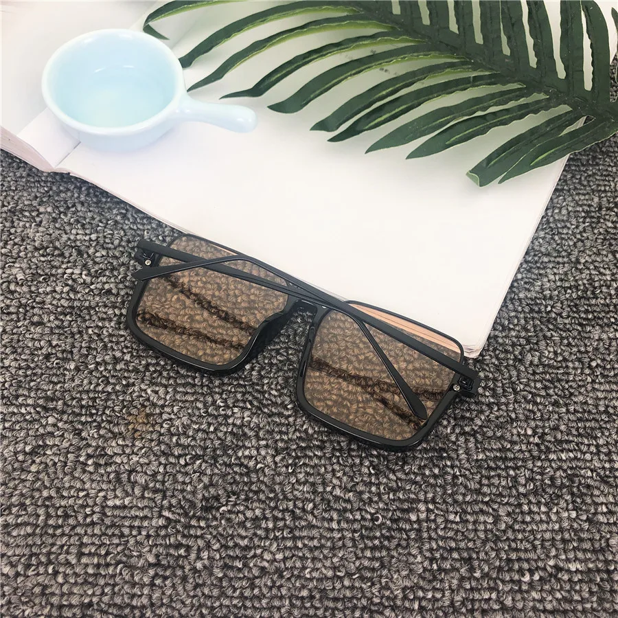 Vintage Sunglasses Women Brand Designer Oversized Sun Glasses Shades Large Black Lens Glasses UV Fashion Men Driving Eyewear NX