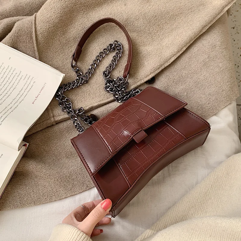 

High Quality Vintage PU Leather Chain Women Crossbody Bags Fashion Handbags Ladies Messenger Bag Clutches Female Purses 2020