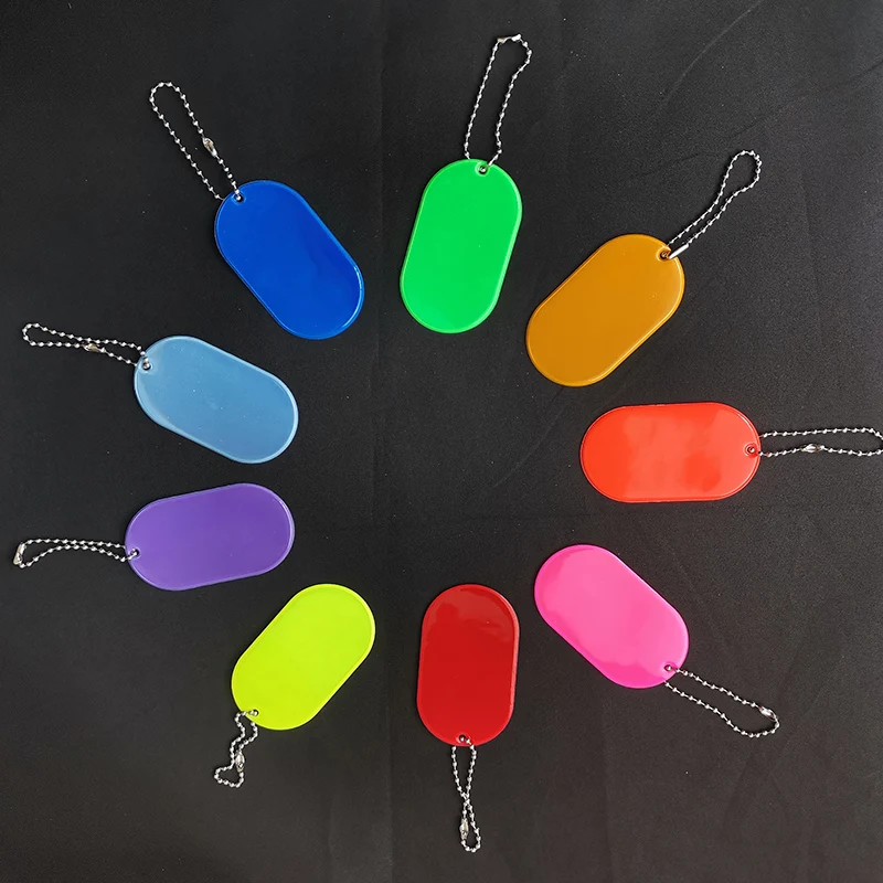 Wholesale 50Pcs Reflective Keychain Oval shape Charm Bag Keyrings for Jackets Backpack Strollers