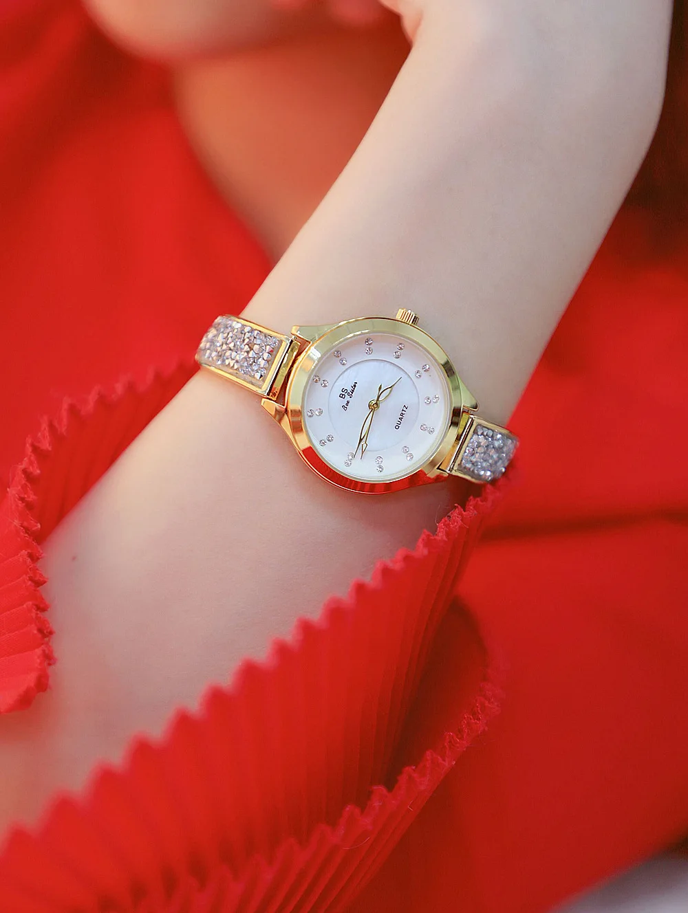 9156050560_381868954