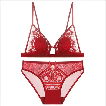 

2020 Summer New Sexy Hollow Out Eyelash Lace Thin Lined Triangle Bra Wireless Panty Set Underwear Women French Lingerie set red
